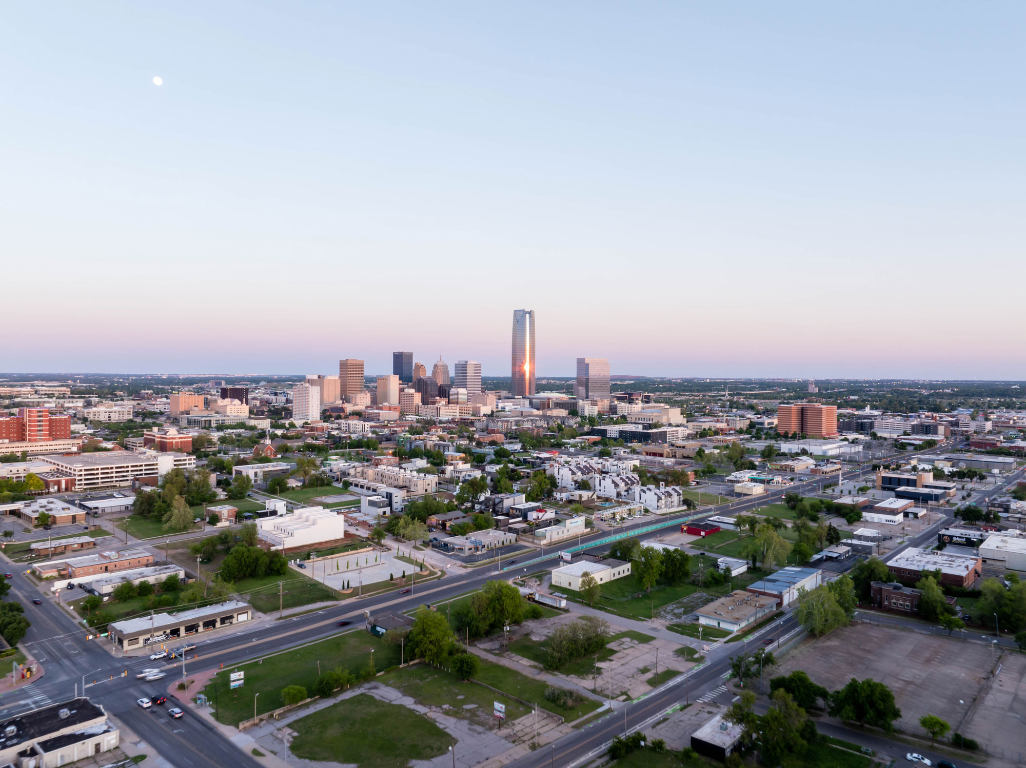 roofing contractor Moore OK residential neighborhood